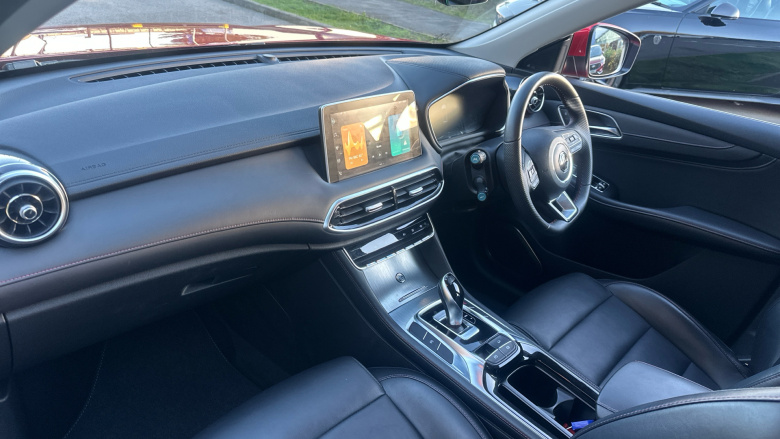 MG HS 1.5 T-GDI SE 5dr DCT Petrol Hatchback